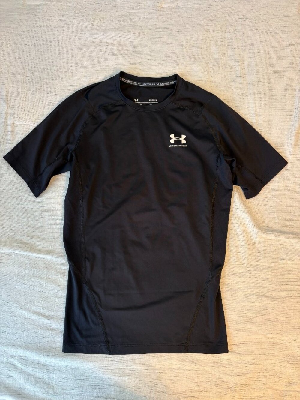 Under Armour HeatGear Men’s Compression Short Sleeve Shirt – Black, Size M